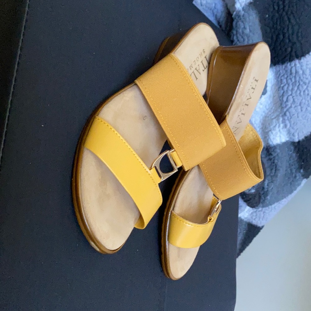 Comfy sandals